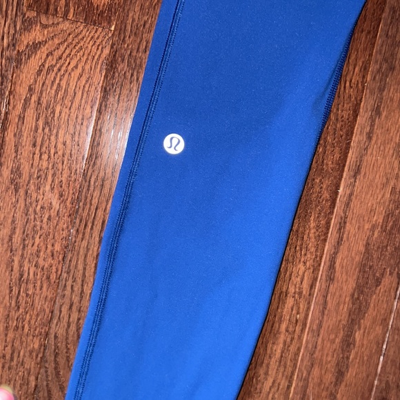 Lululemon Speed Up Tight Leggings Beautiful Bluish Indigo Colour Size 2 - Picture 3 of 5
